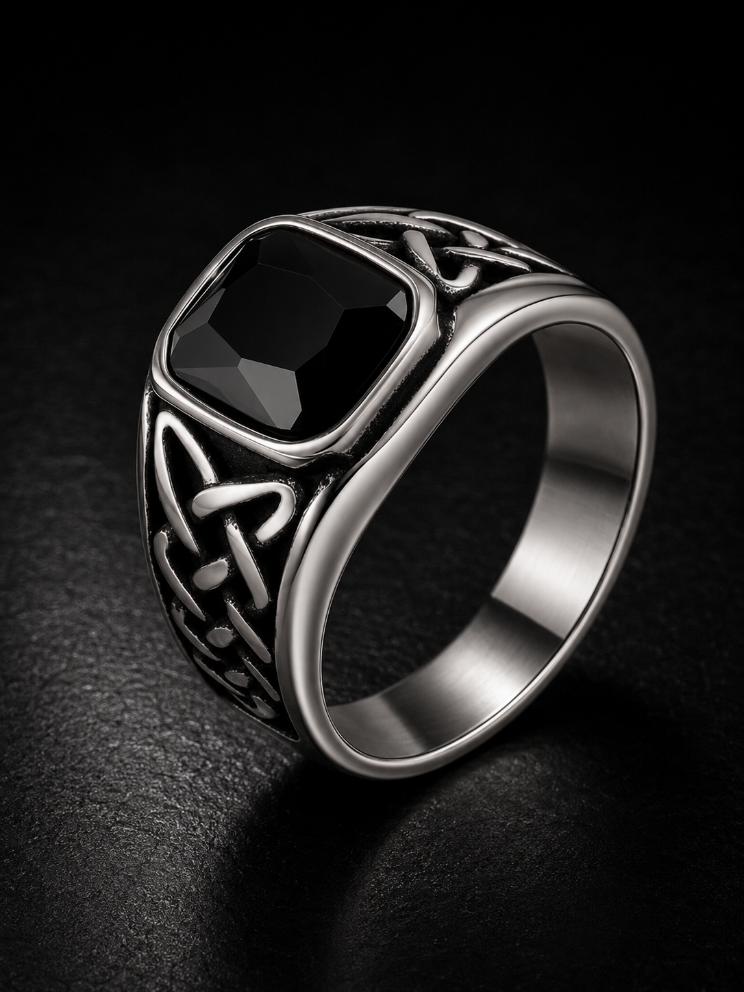 Anillo Obsidian
